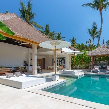 Villa Hidden Pearl, With Private Cook And Pool Karangasem Exterior foto