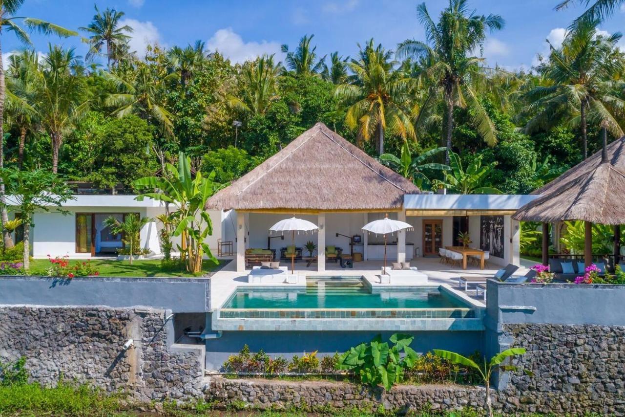Villa Hidden Pearl, With Private Cook And Pool Karangasem Exterior foto